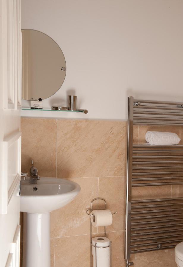 Albany House By Harrogate Serviced Apartments Ngoại thất bức ảnh